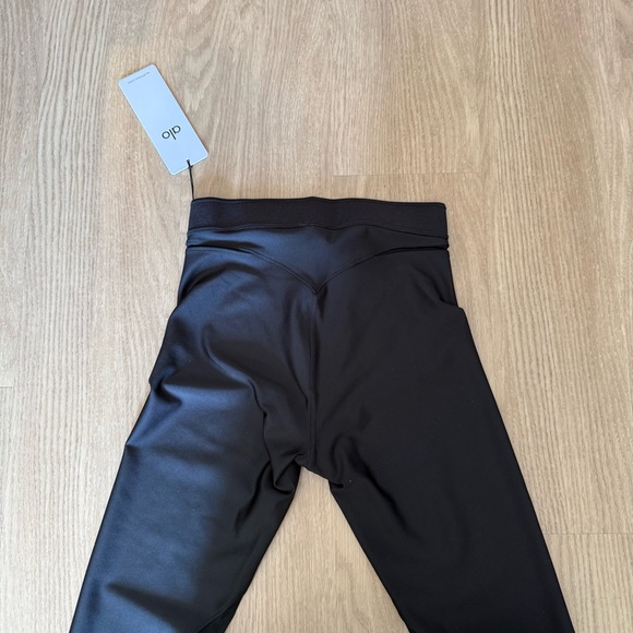 ALO Yoga Black High-Rise Athletic Leggings - Picture 7 of 9